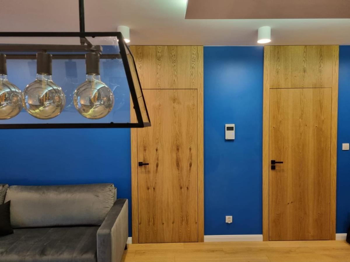 Apartment Family & Business Elegant Apartments: Kadzielnia Terrace With Garage *