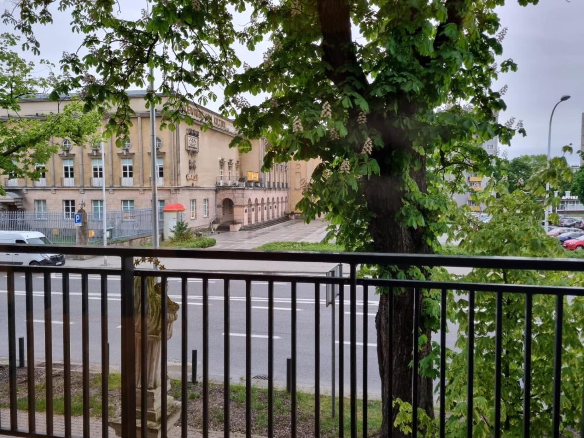 Apartment Family & Business Elegant Apartments: Kadzielnia Terrace With Garage Kielce