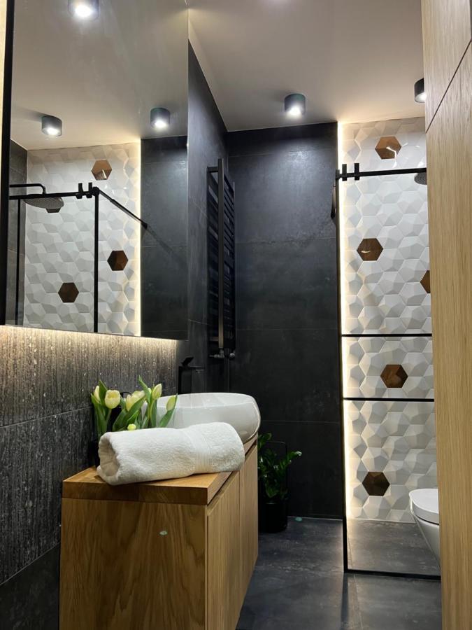 Apartment Family & Business Elegant Apartments: Kadzielnia Terrace With Garage