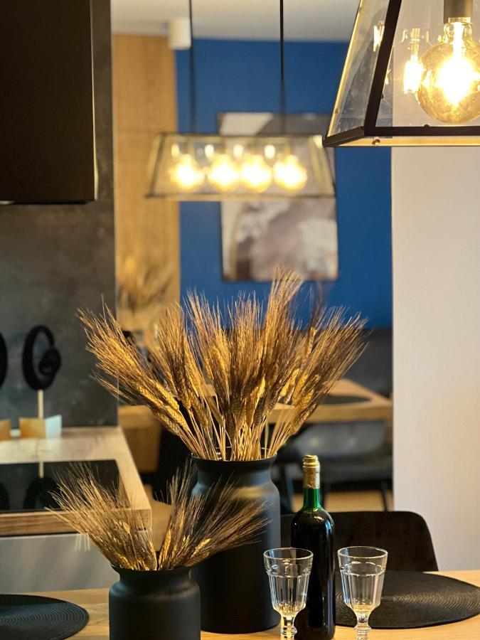 Apartment Family & Business Elegant Apartments: Kadzielnia Terrace With Garage *